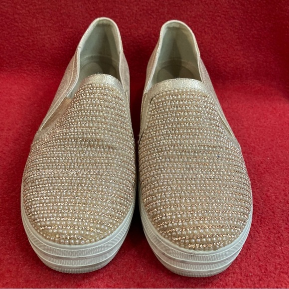 SKECHERS Sz 8 Rise Gold Pearls  Slip On White Rubber Sole SN801 Loafers Shoes - Picture 2 of 11